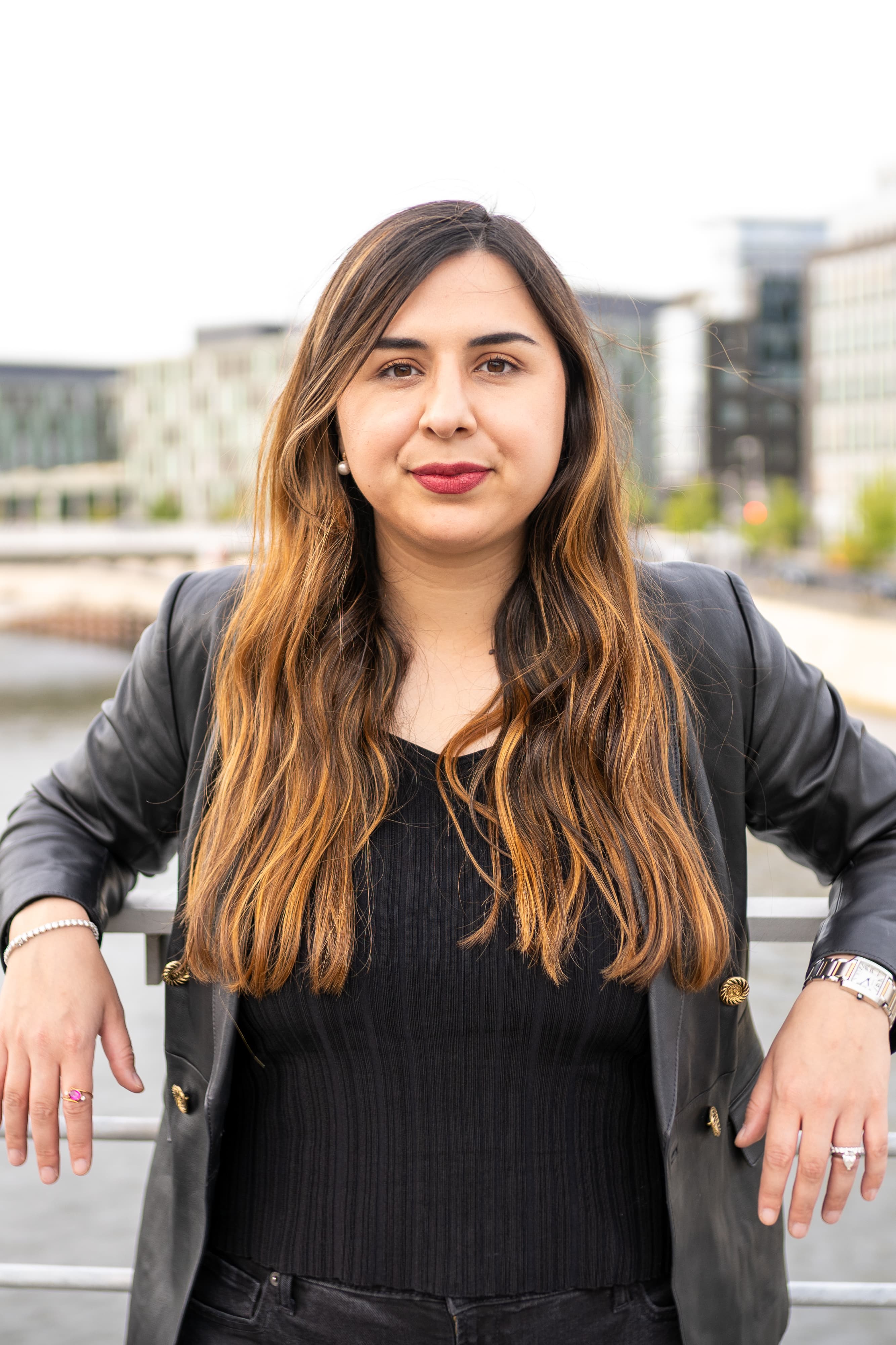 Portrait: Mina Saidze