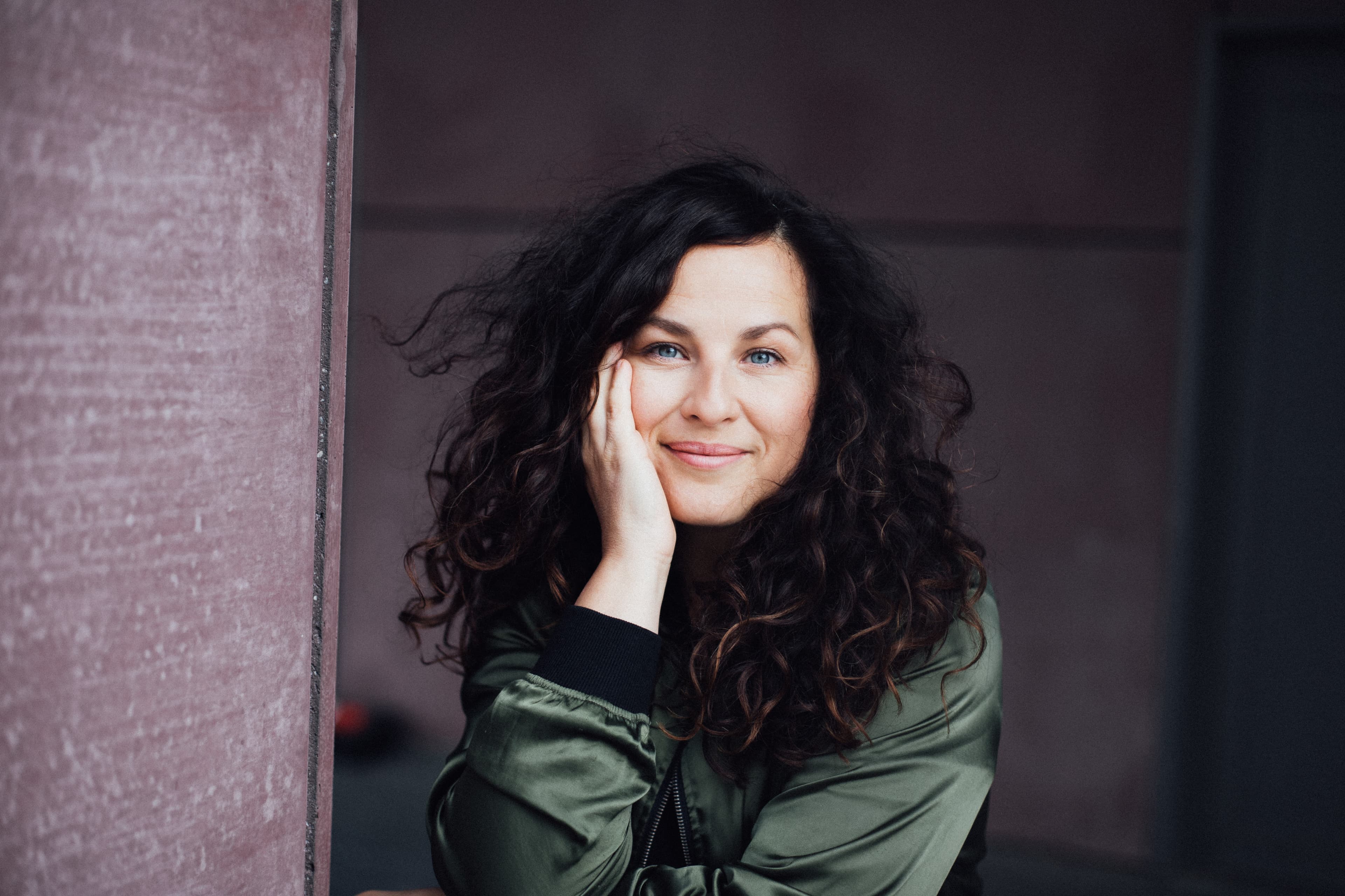 Portrait: Nora Jokhosha