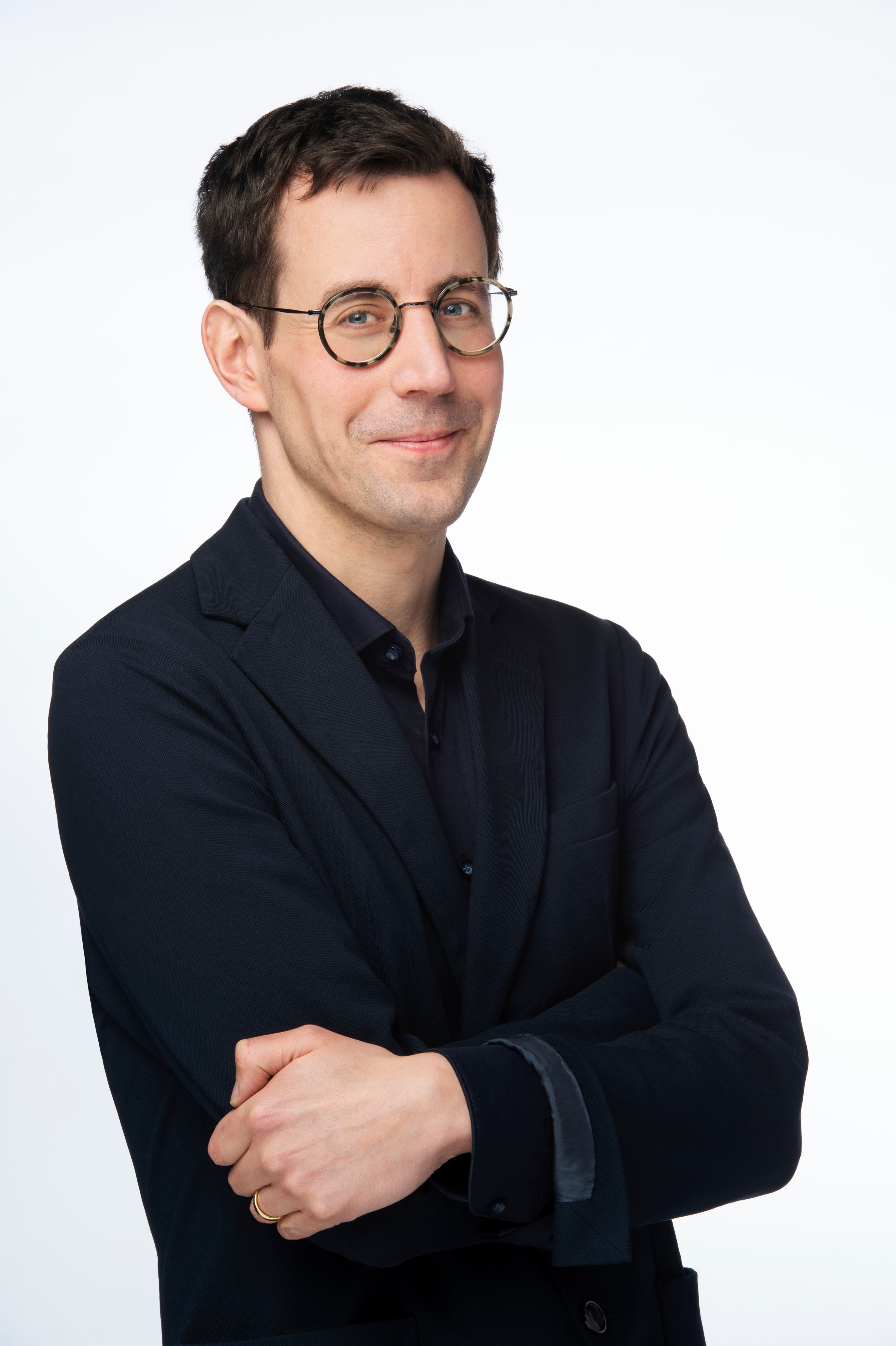 Portrait: Tobias Bayer