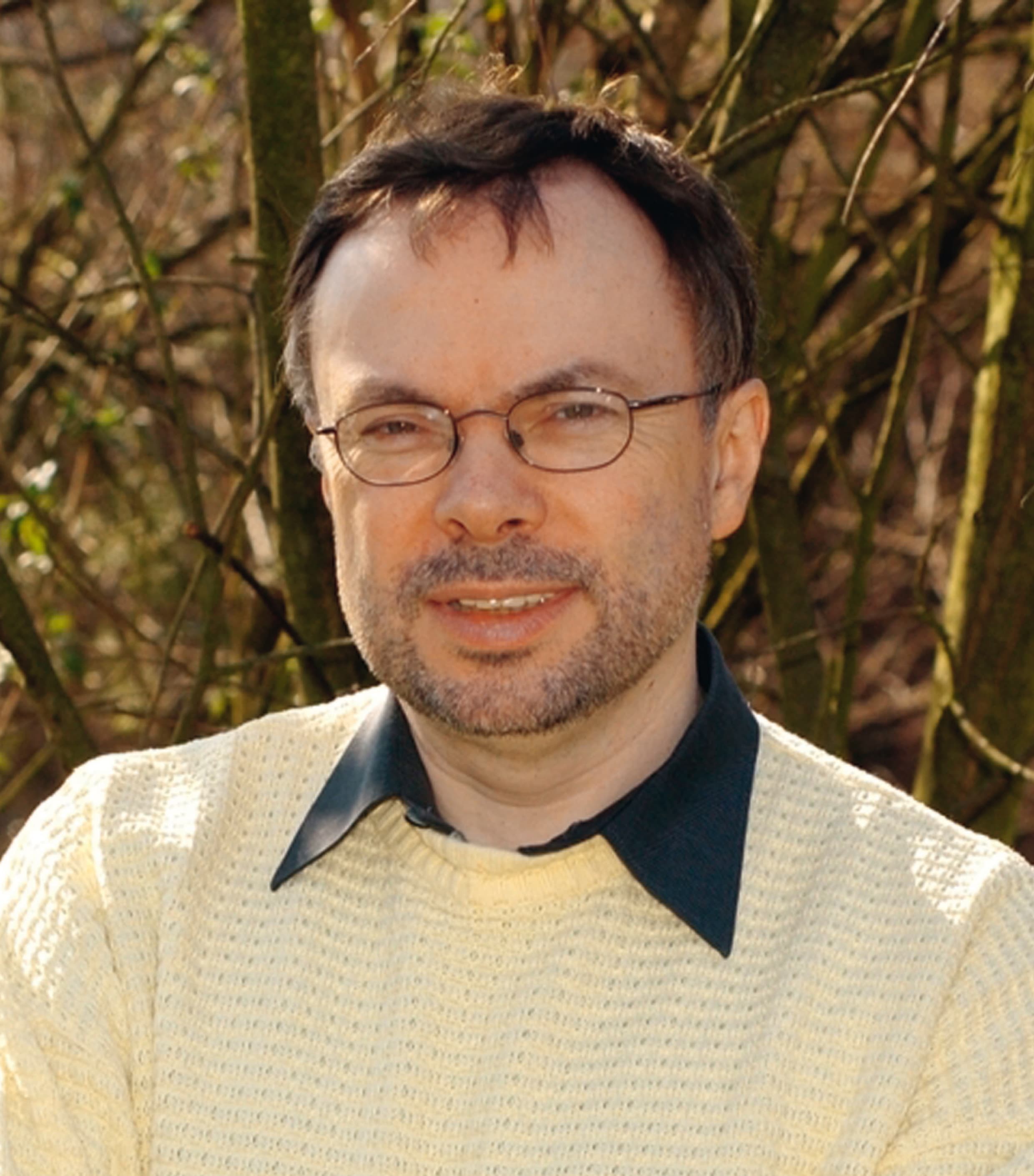 Portrait: Helmut W. Pesch